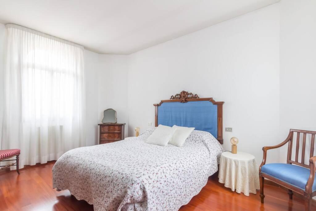 Dadahome Elegante Appartamento Vicino Al Centro Тревизо Экстерьер фото