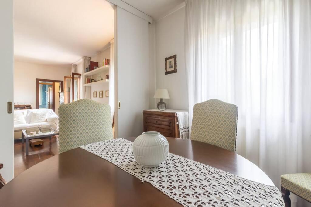 Dadahome Elegante Appartamento Vicino Al Centro Тревизо Экстерьер фото